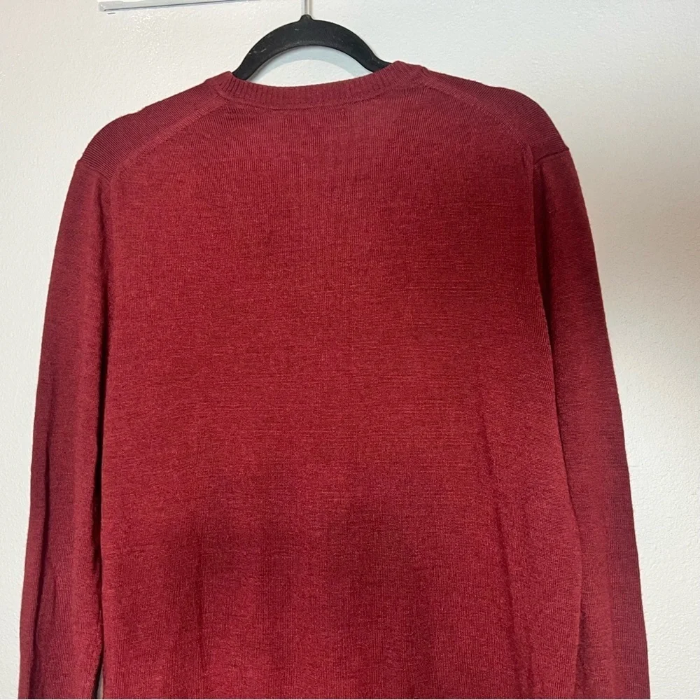 Banana Republic Extra Fine Merino Wool Red Burgundy V-Neck Sweater Mens Large